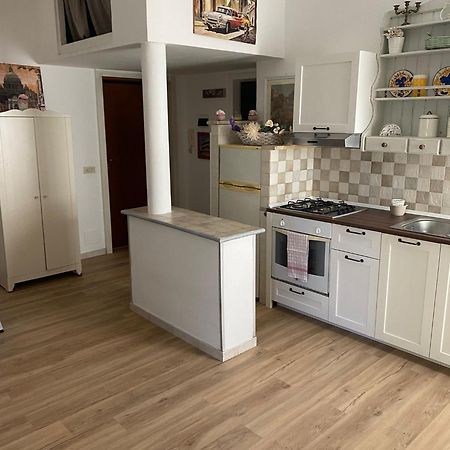 Mami In Centro Lejlighed Lido di Ostia Eksteriør billede